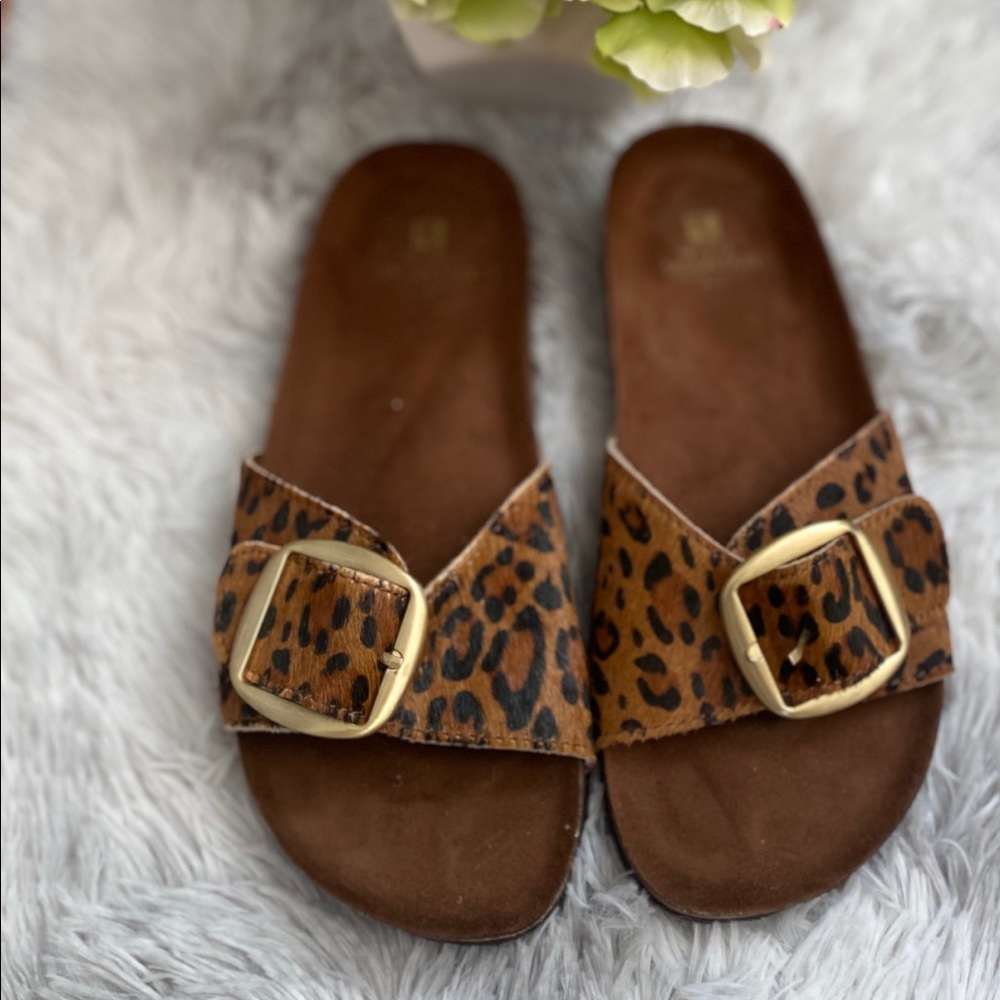 Leopard slip-on sandals